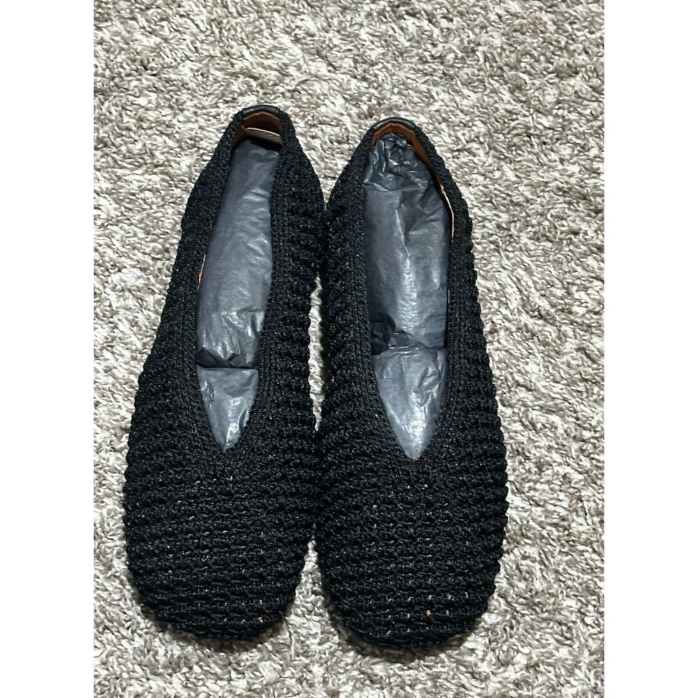 Woven Crochet Flats Women Size 8 38 Black Knit Pointed Toe Slip On Made in Spain